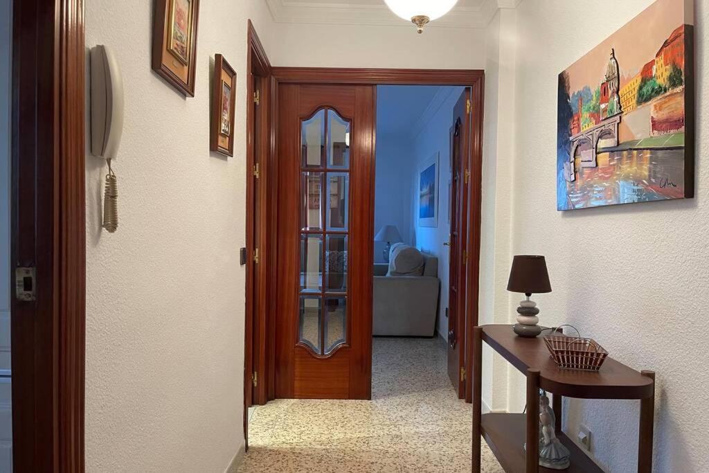 Gran Y Magnifico Apartamento En Malaga Exterior photo